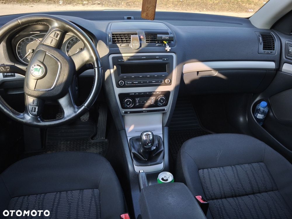 Skoda Octavia - 5