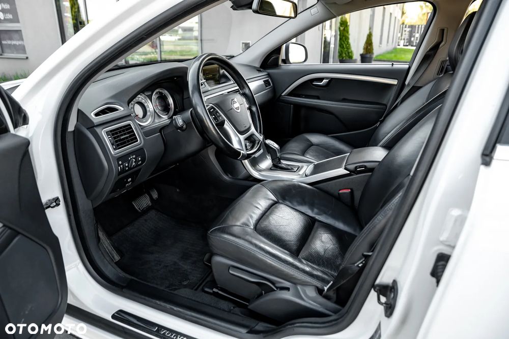 Volvo V70 D5 AWD Geartronic Edition Pro - 16