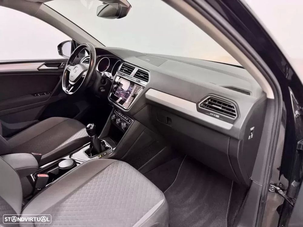 VW Tiguan 1.6 TDI Confortline - 46