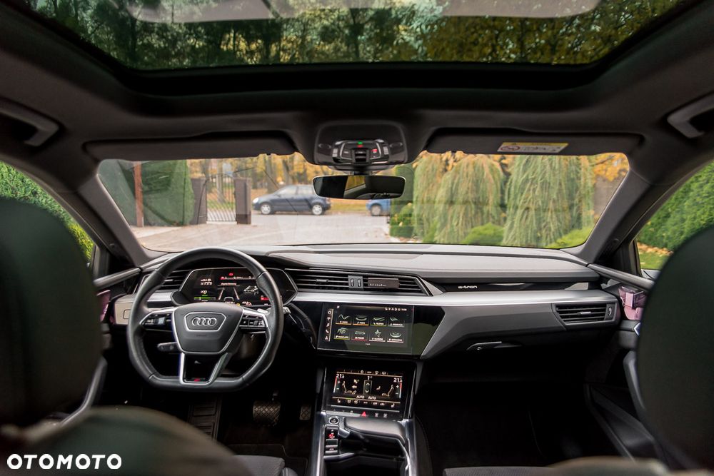 Audi e-tron 50 Quattro S line - 35