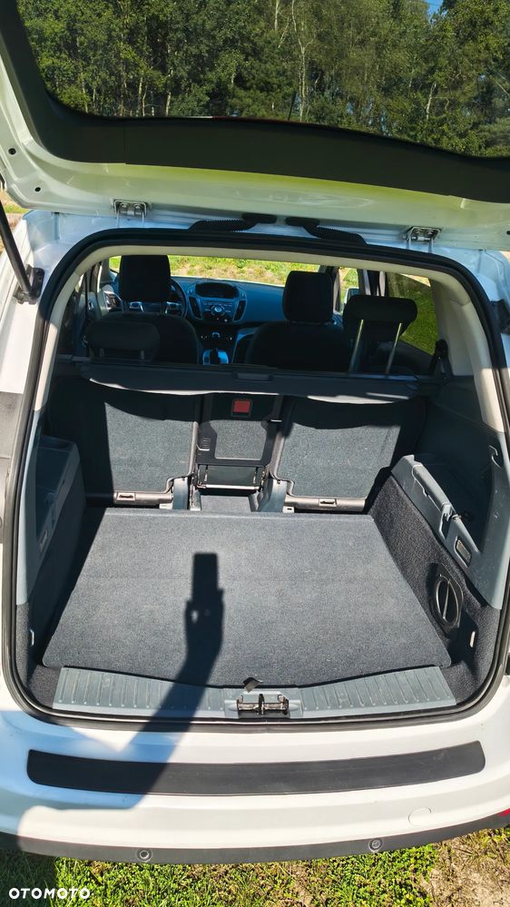 Ford Grand C-MAX - 15