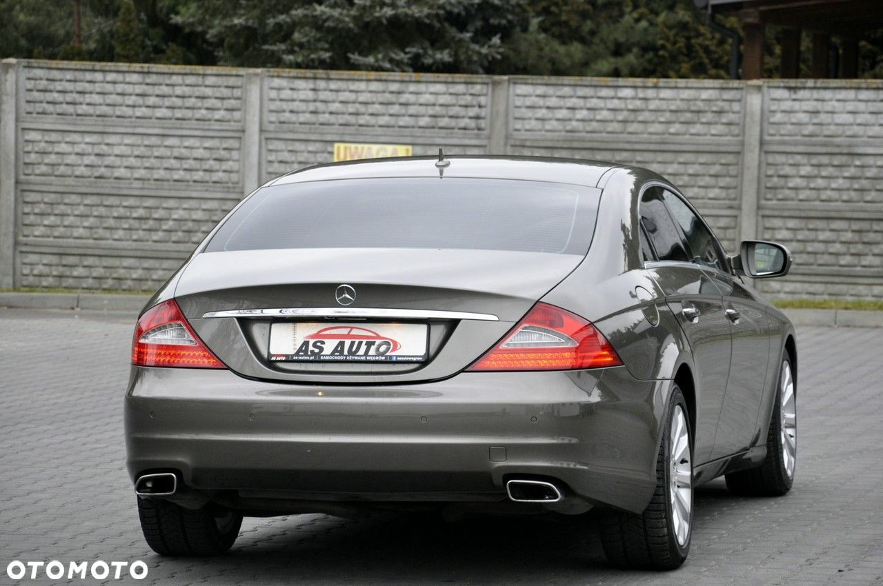 Mercedes-Benz CLS - 4