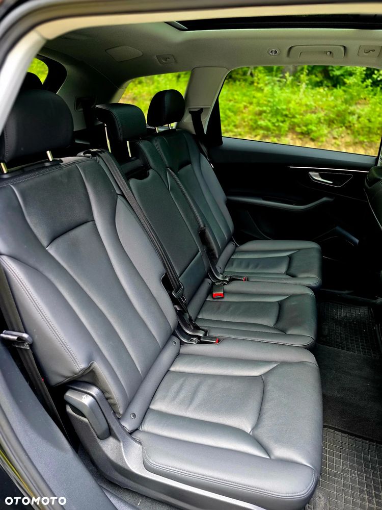 Audi Q7 - 17