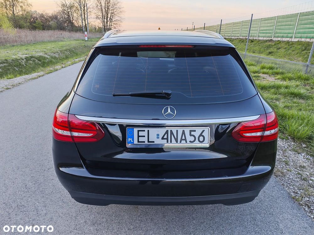 Mercedes-Benz Klasa C 200 d 7G-TRONIC - 16