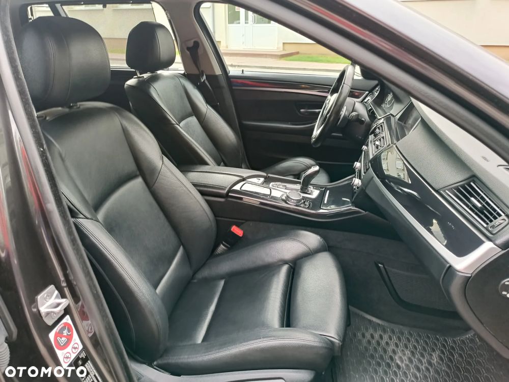 BMW Seria 5 530d - 13