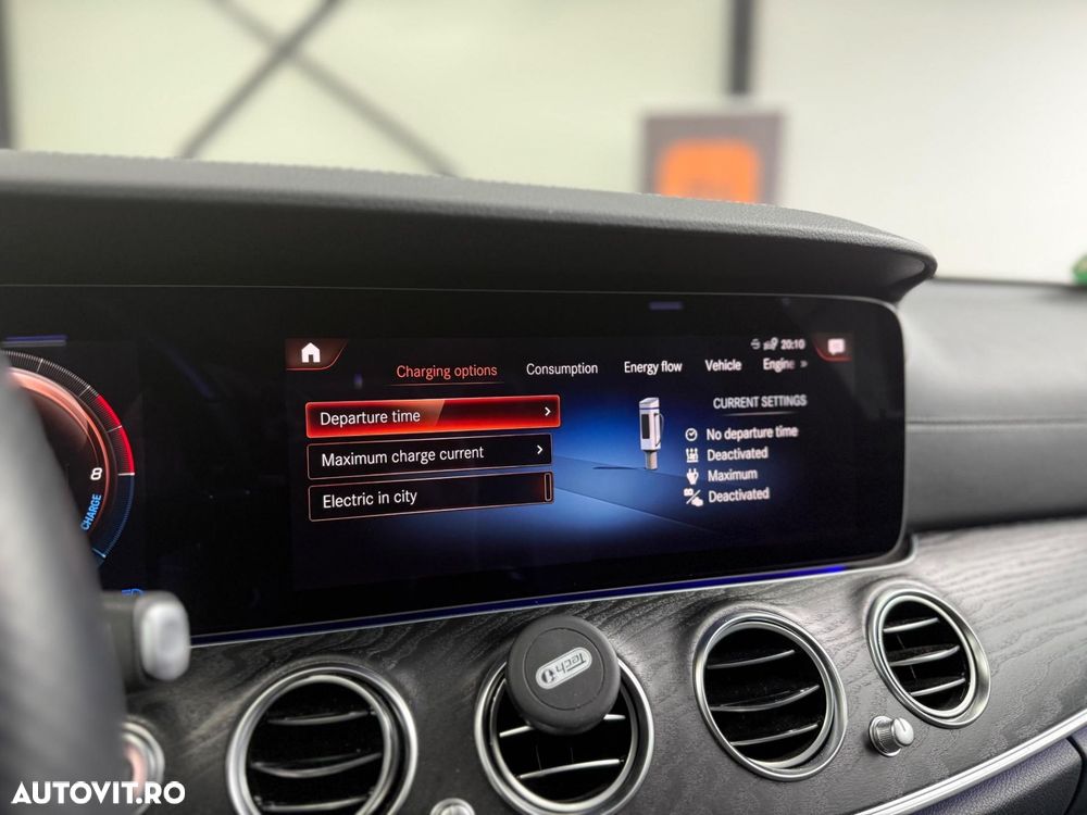 Mercedes-Benz E 300 9G-TRONIC AMG Line - 31