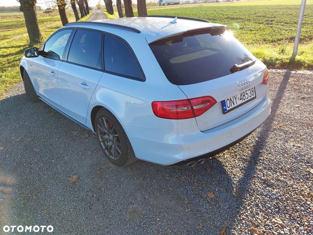 Audi A4 Avant - 13
