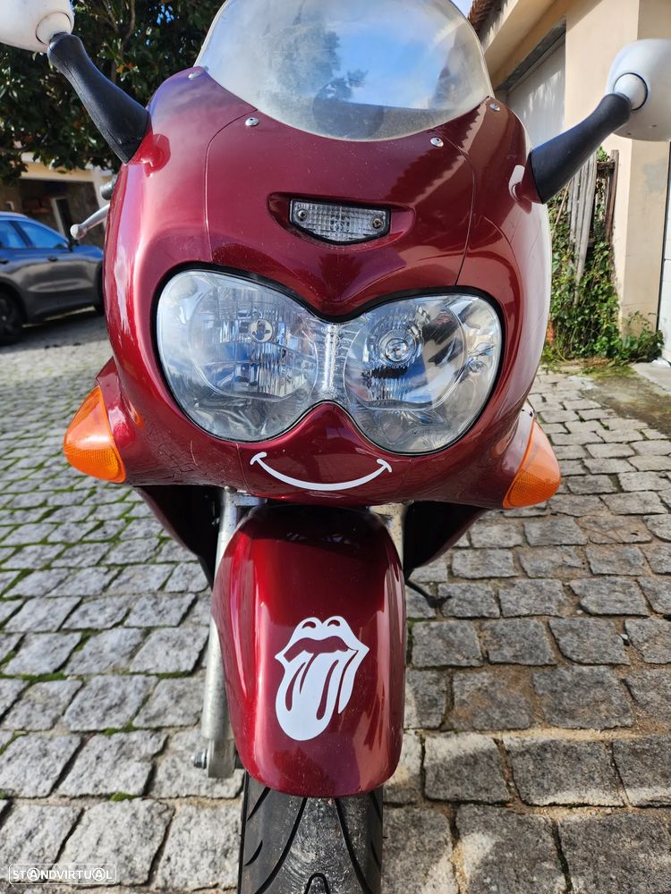 Suzuki GSX Gsxf 750 com 25 kw de livrete - 10