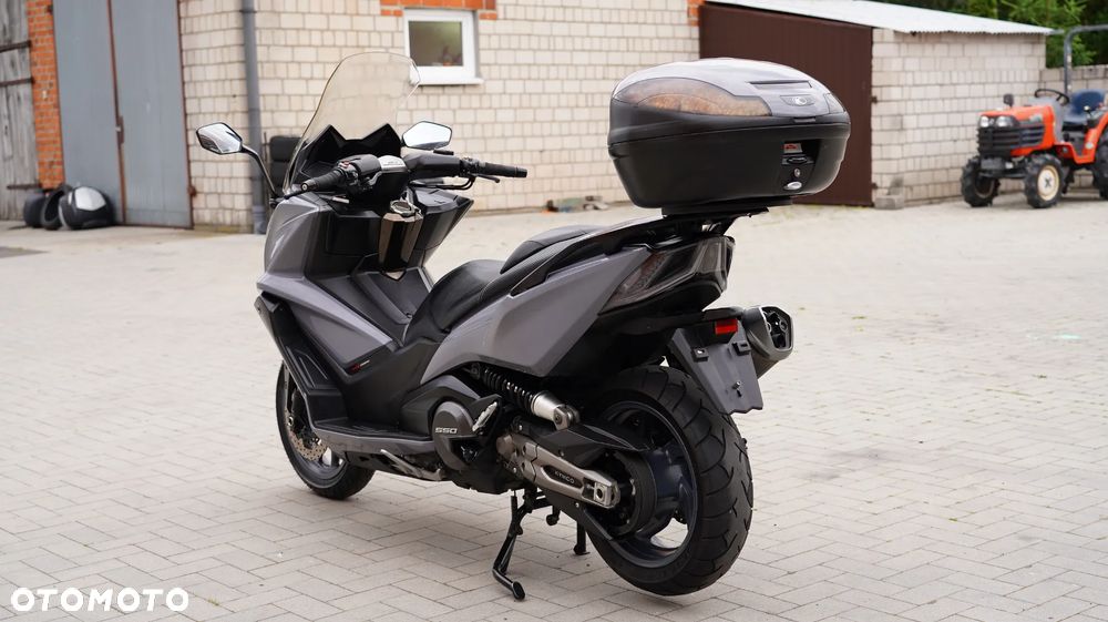 Kymco AK 550 - 5