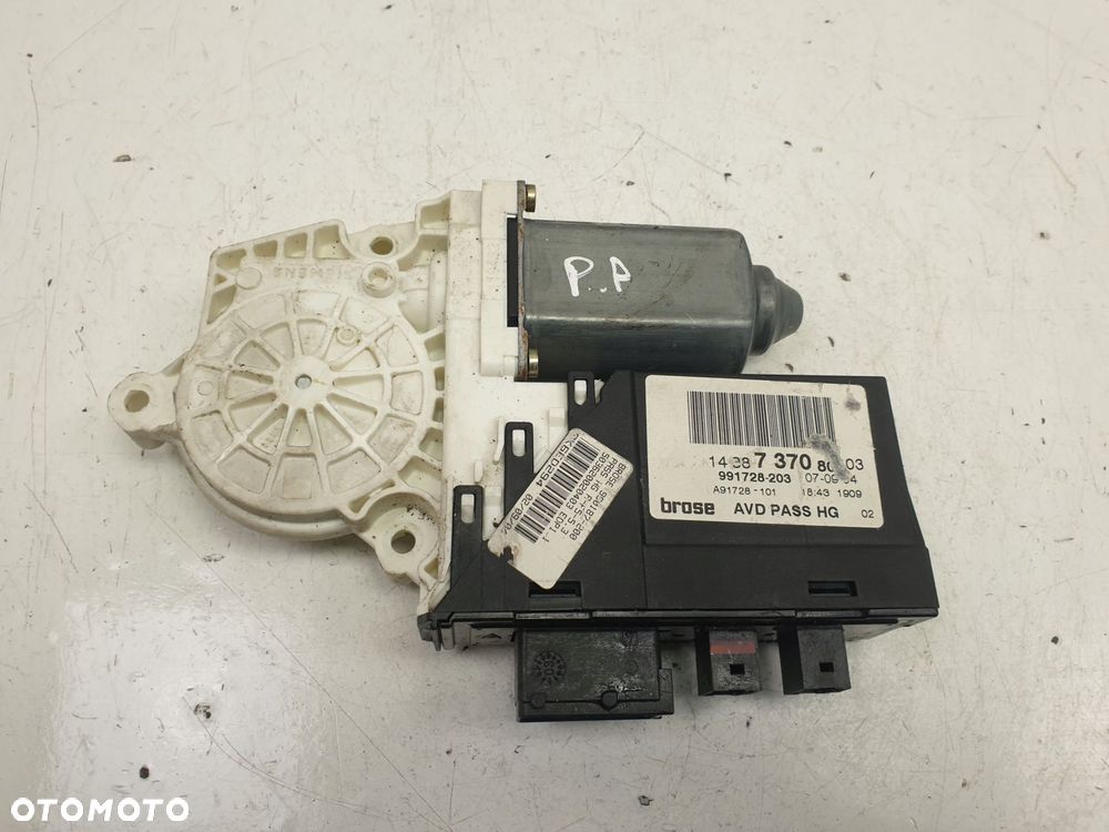 Lancia Phedra SILNICZEK SZYBY Prawy przód - 1