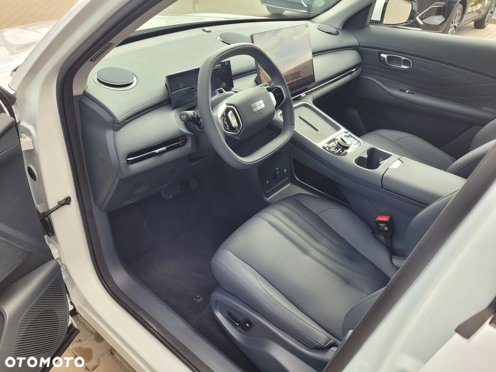 Geely Starray EM-i 1.5 PHEV Pro - 14
