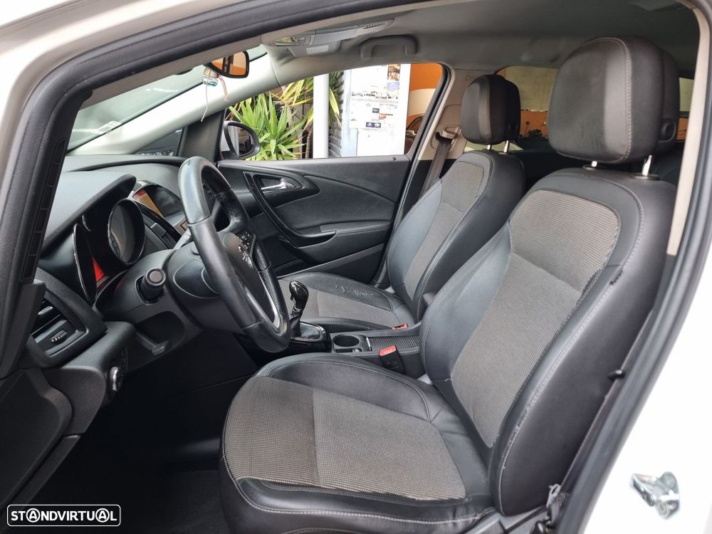 Opel Astra Sports Tourer 1.6 CDTi Cosmo S/S - 3