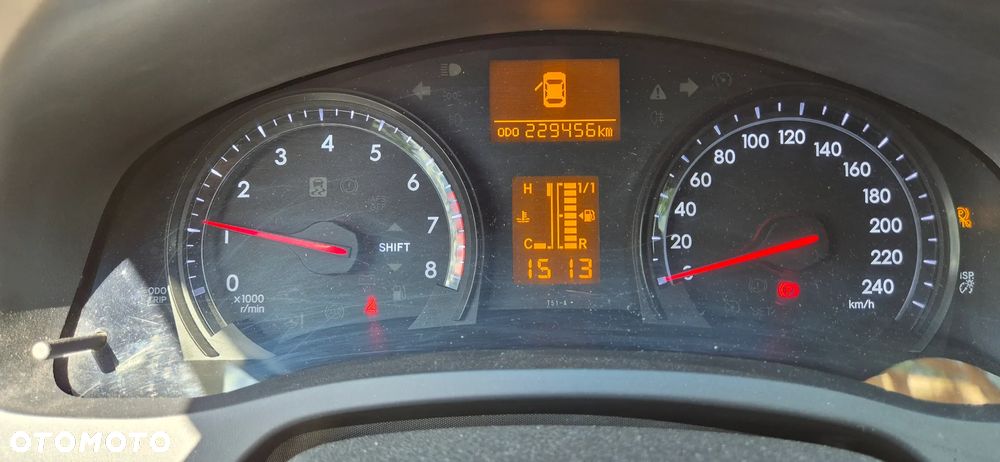 Toyota Avensis 1.8 Premium - 15