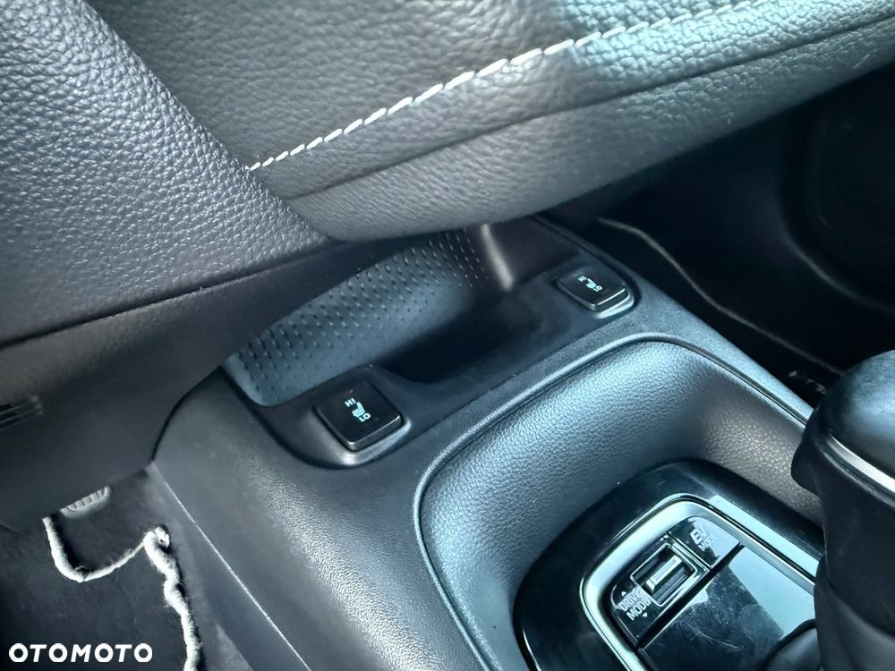 Toyota Corolla 1.8 Hybrid Comfort - 21