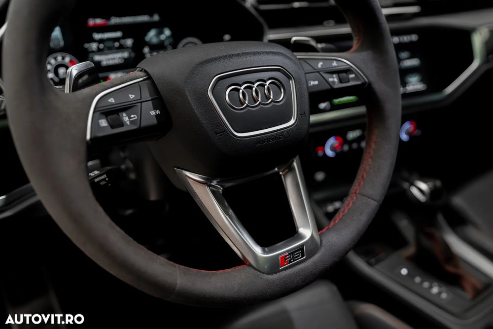 Audi RS Q3 RSQ3 Sportback quattro S tronic - 29
