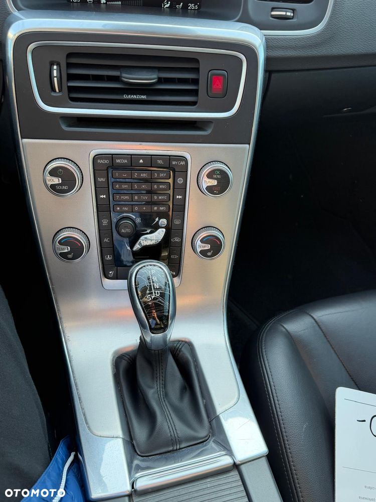 Volvo S60 T5 Drive-E Base - 17