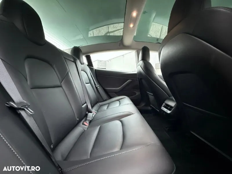 Tesla Model 3 Langstreckenbatterie Allradantrieb Dual Motor Performance - 13