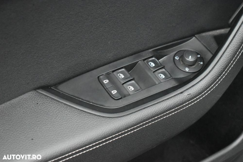 Skoda Superb 2.0 TSI DSG Style - 8