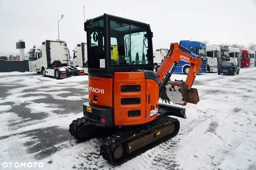 Hitachi ZX26U-6 CR / MINIKOPARKA / 2022 ROK / 1800 MTH / KOMPLET ŁYŻEK - 13