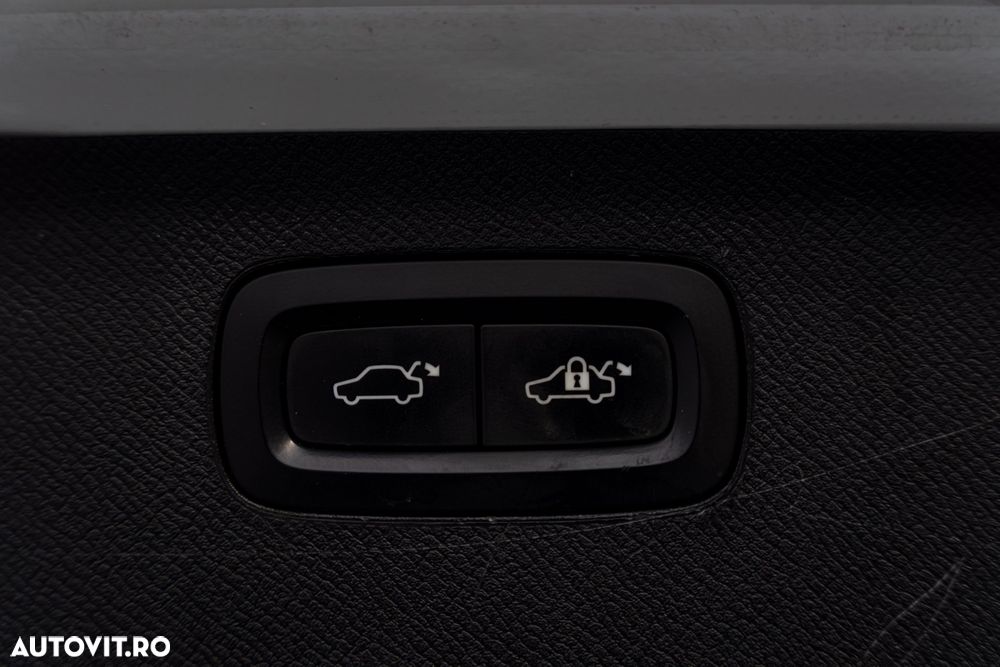 Volvo XC 90 ver-t8-awd-twin-engine-geartronic-inscription - 13