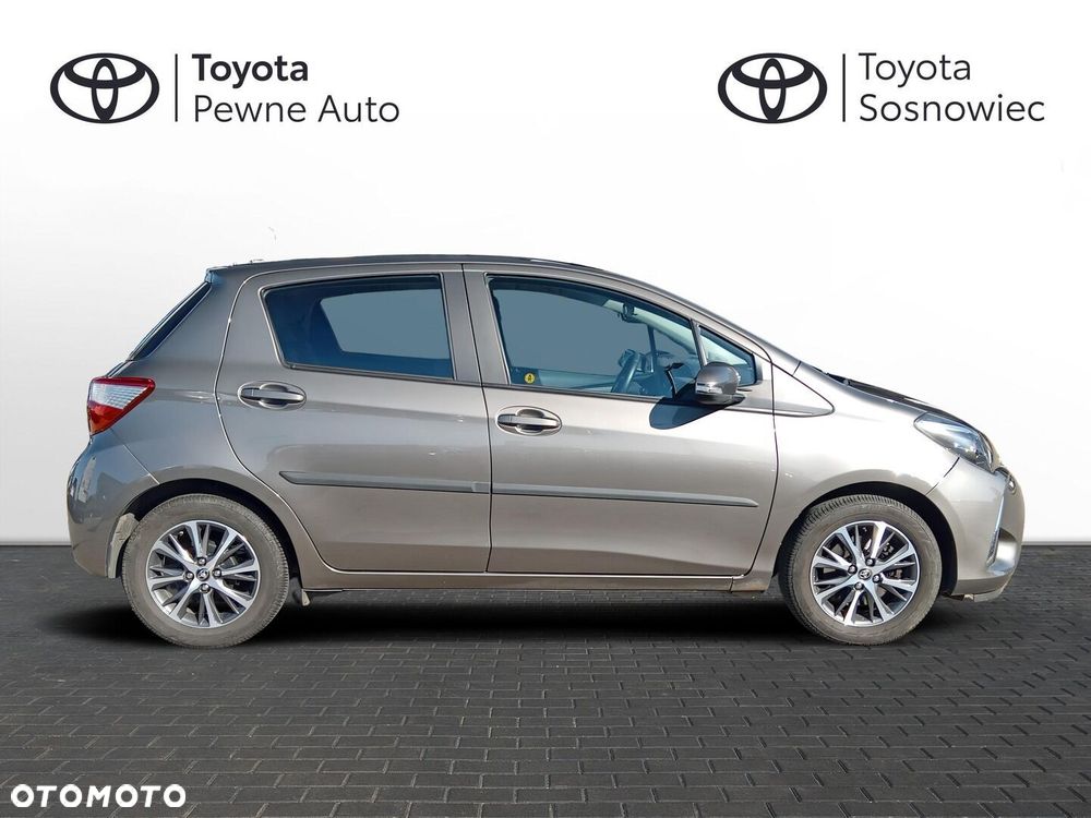 Toyota Yaris - 7