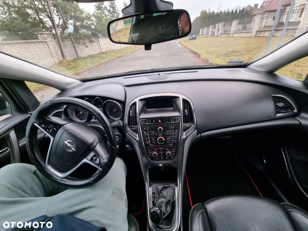 Opel Astra 1.4 T Sport S&S - 29