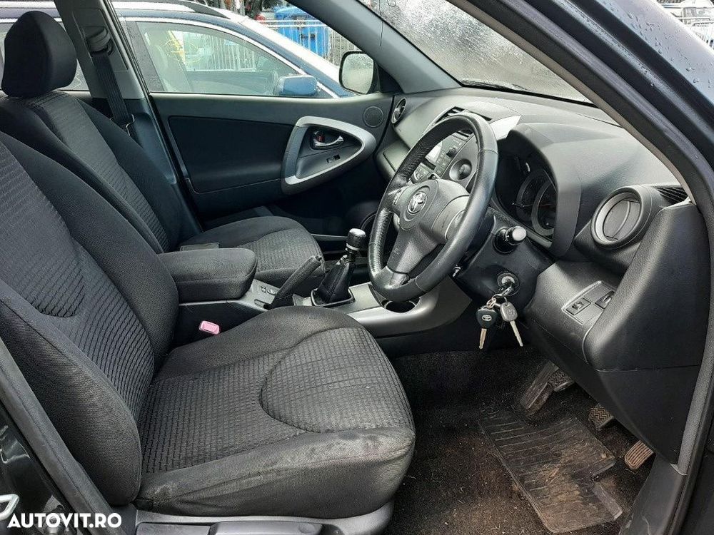 Ceasuri bord Toyota RAV 4 2008 SUV 2.2 TDI - 8