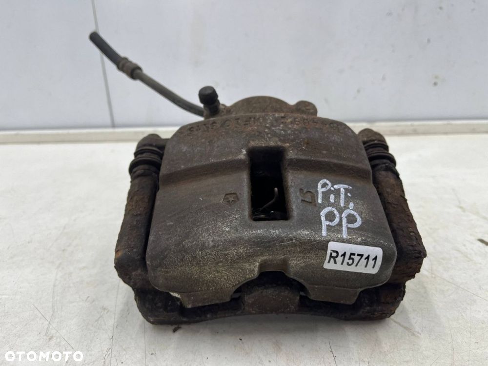 Zacisk hamulcowy Chrysler PT Cruiser 00-10r. 2.2 CRD prawy przedni jarzmo prawy przód - 1