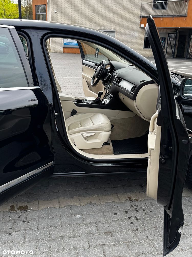 Volkswagen Touareg 3.0 V6 TDI BMT Business Line - 17