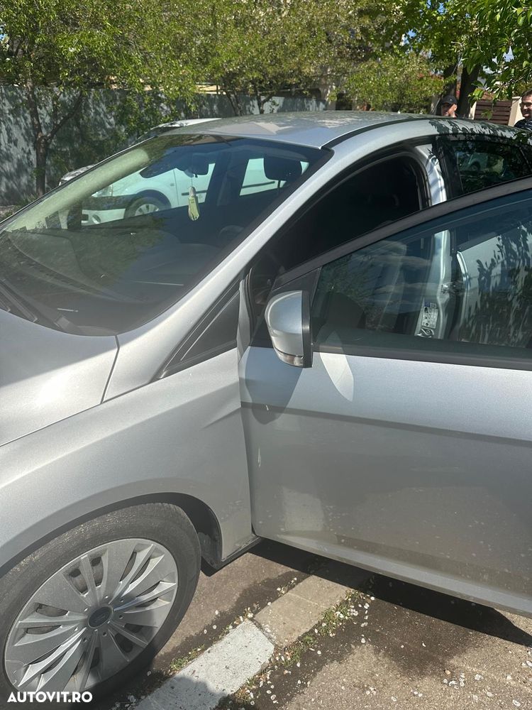 Ford Focus 1.0 EcoBoost Trend - 6