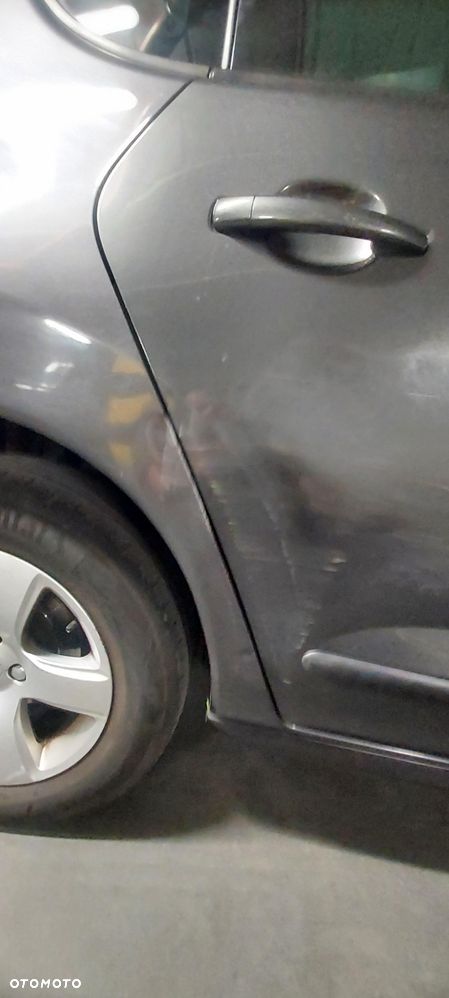 Peugeot 3008 1.6 Premium+ - 8