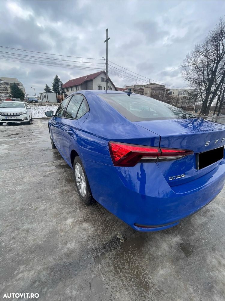 Skoda Octavia - 2