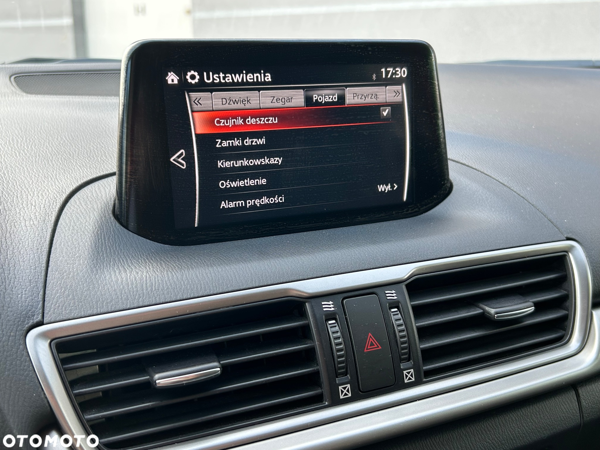 Mazda 3 SKYACTIV-G 120 Exclusive-Line - 14