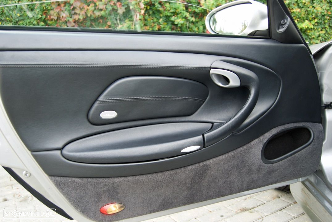 Porsche 911 (996) GT3 - 17