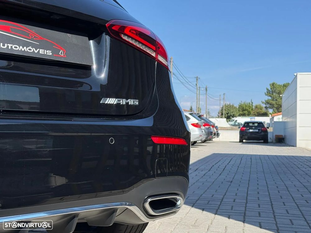 Mercedes-Benz 180 - 10