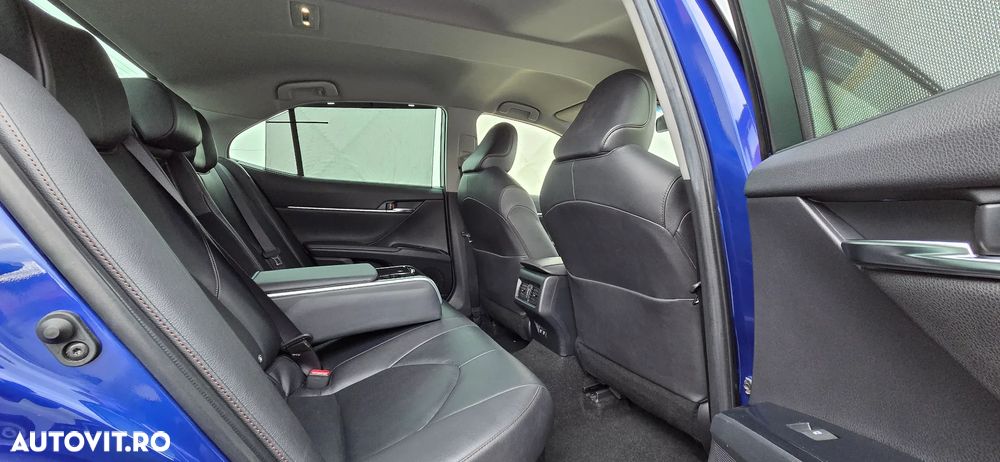 Toyota Camry 2.5 Exclusive - 16