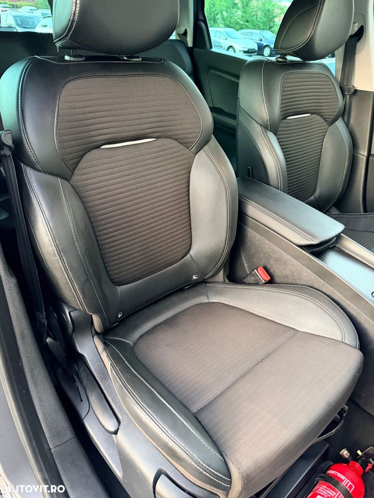 Renault Scenic BLUE dCi 120 BUSINESS EDITION - 15