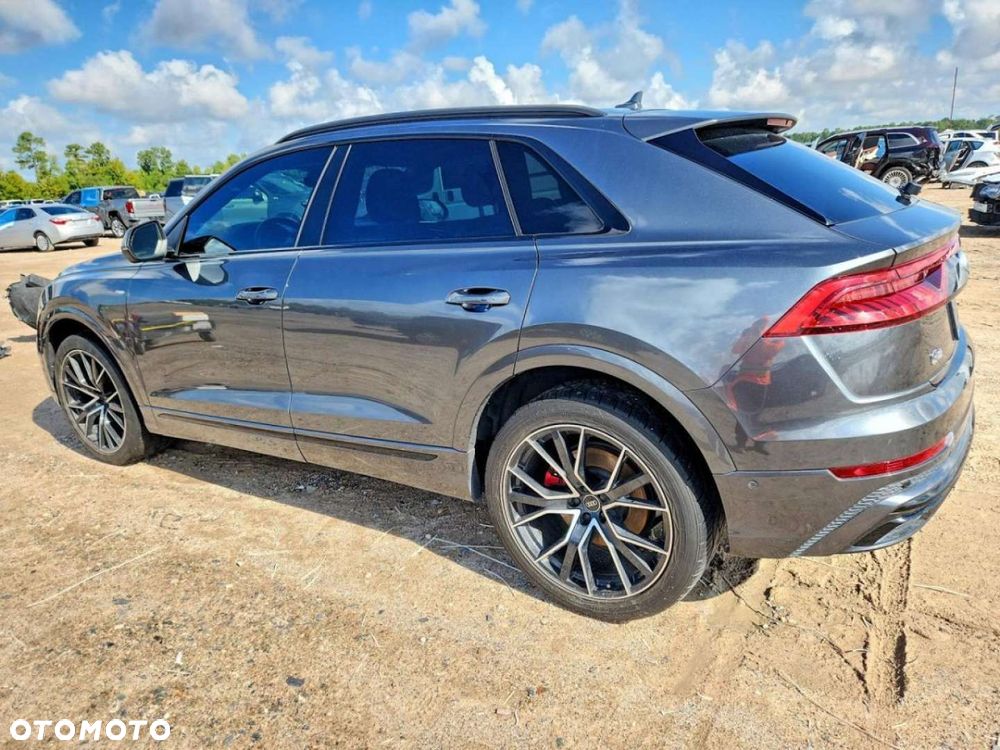 Audi Q8 - 2