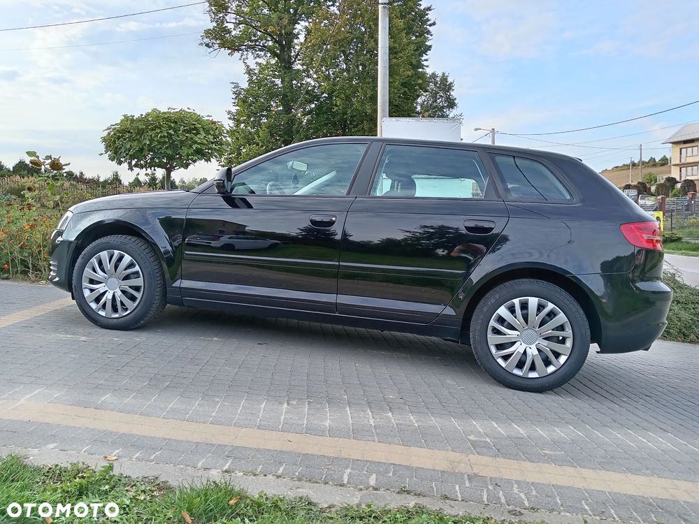 Audi A3 Sportback - 38