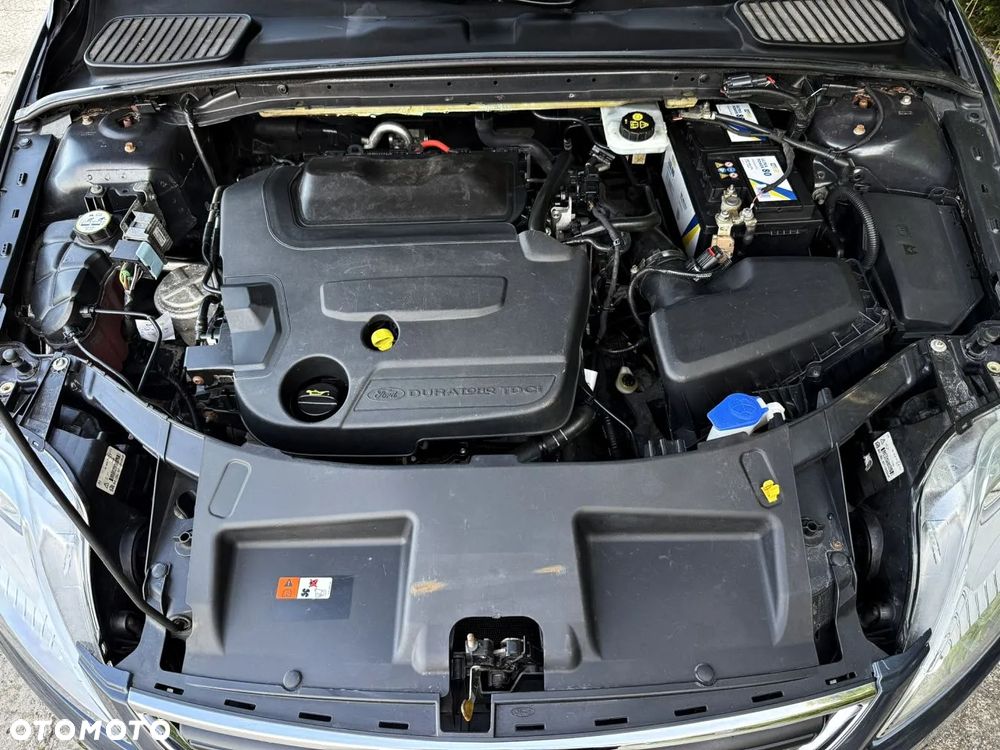 Ford Mondeo - 40