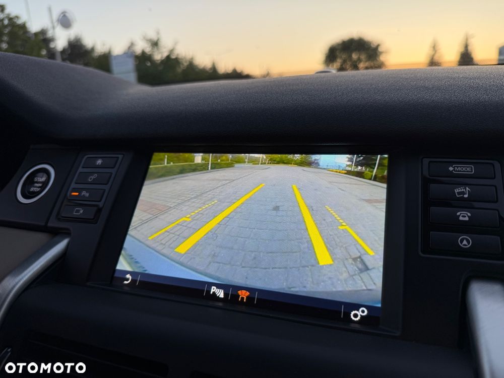 Land Rover Discovery Sport TD4 HSE - 19