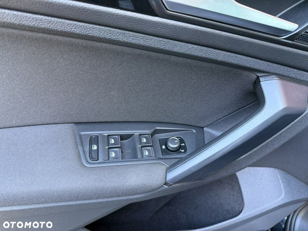 Volkswagen Tiguan - 29