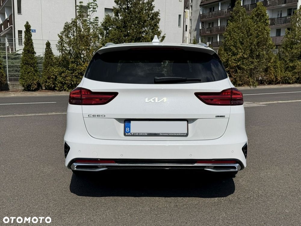 Kia Ceed 1.6 GDI PHEV Business Line DCT - 7