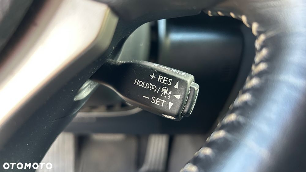 Lexus IS F SPORT - 39