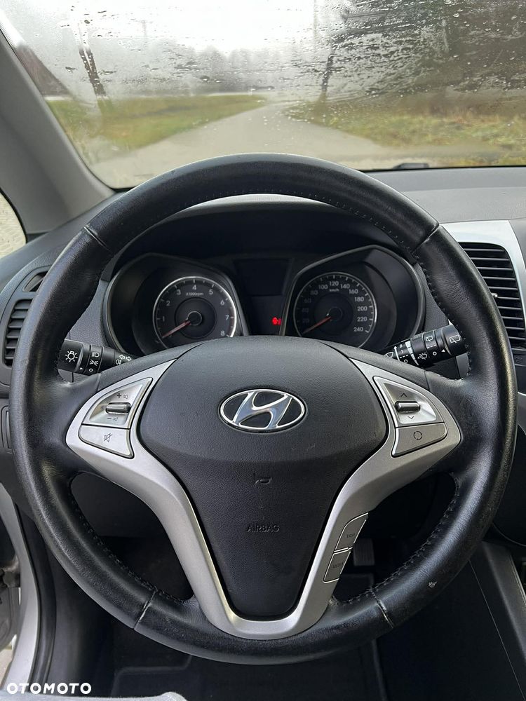 Hyundai ix20 1.4 Fifa World Cup Edition - 10