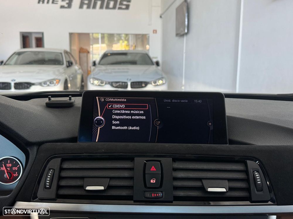 BMW 328 i Auto Pack M - 20