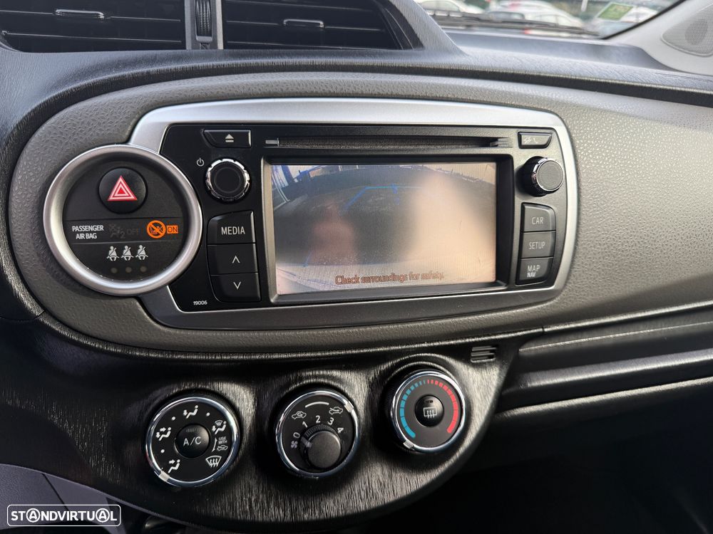 Toyota Yaris 1.0 VVT-i ACtive+AC - 11
