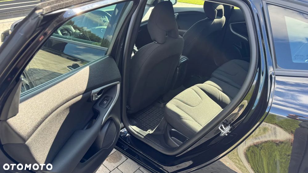 Volvo V40 D3 Drive-E Kinetic - 29