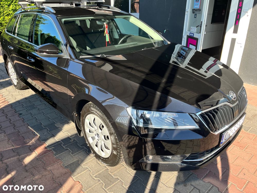 Skoda Superb 1.6 TDI Ambition - 8