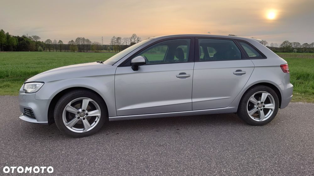 Audi A3 Sportback 1.6 TDI - 8